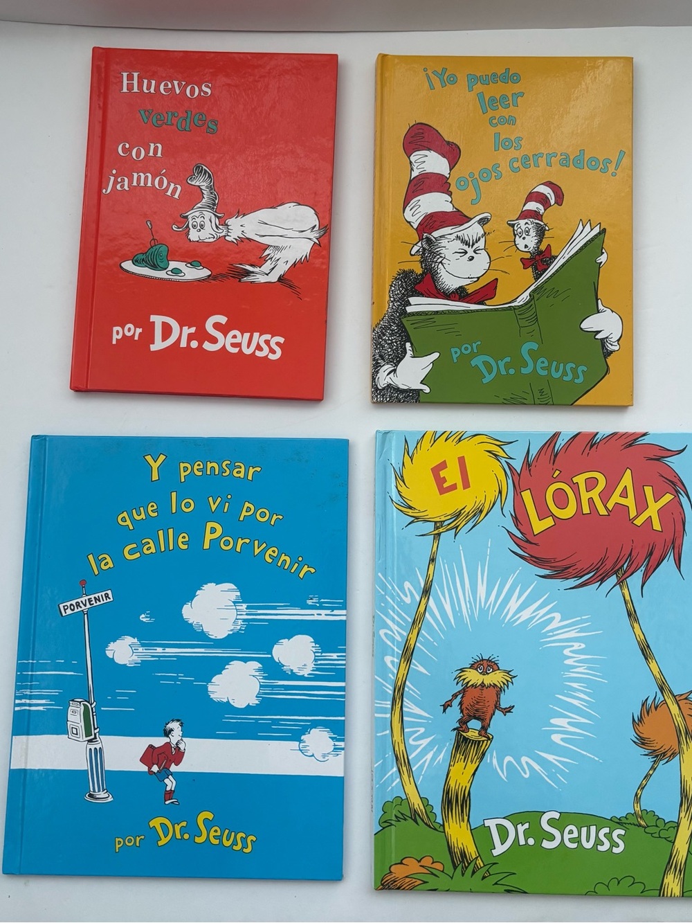 Lot Of 4 Dr. Seuss Hardcover Children Books - in SPANISH Bedtime Stories